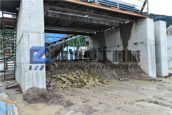 制砂尾礦污泥壓濾機設備每小時產量是多大？采購價格是多少