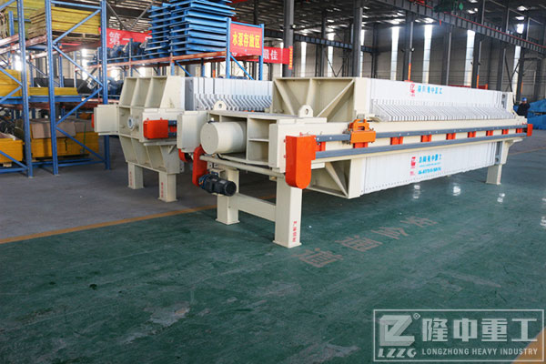 現(xiàn)代洗沙板框污泥壓濾機(jī)，尾砂回收實(shí)現(xiàn)資源綜合化利用