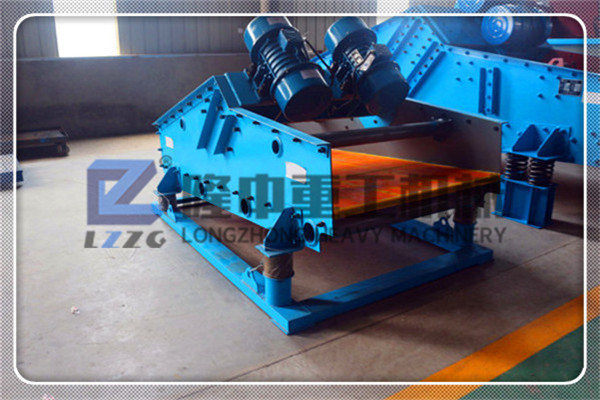 脫水污泥振動脫水篩設備火力全開，助力尾砂污泥再利用