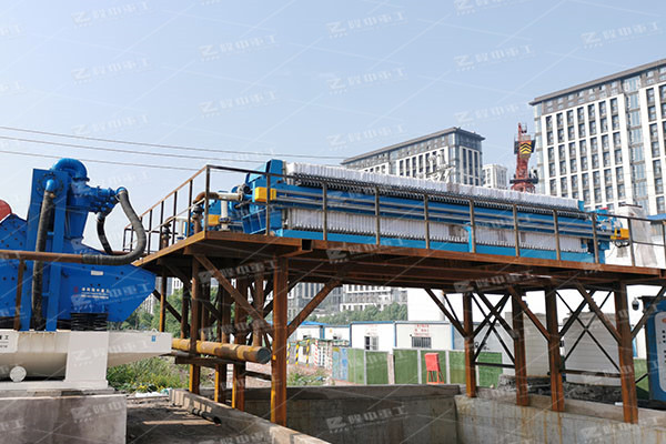 板框壓濾機調整制備條件和參數(shù)，可以達到更好的污泥處理效果